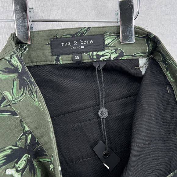 RAG AND BONE Perry Shorts Mens 30 Army Floral Print Green Casual Hawaiian NEW - Picture 10 of 16